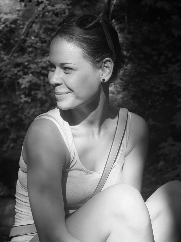 zsuzsi profil